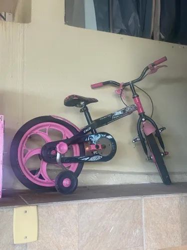 Bicicleta infantil menina Caloi