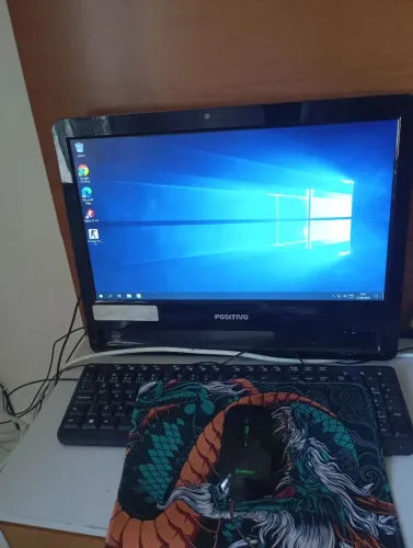 Vendo computador embutido da positivo para trabalho