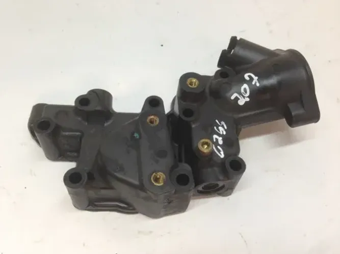 Carcaça Valvula Termostática Peugeot 207 1.4 8v Detalhe