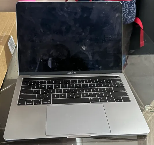 MacBook Pro 2017 256 GB SSD i5 com Touchbar