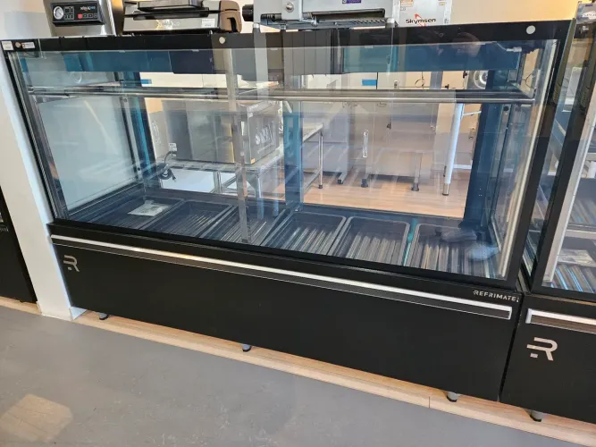 vitrine expositora de carnes 2 metros gancheira dupla