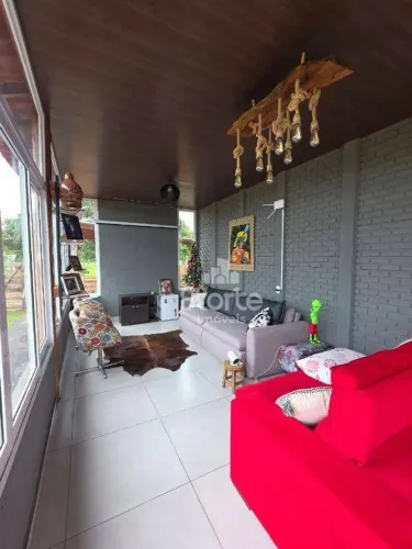 Chácara à venda em Condomínio Fechado, 2.500m² por R$ 1.100.000 - Uberlândia sentido Campo
