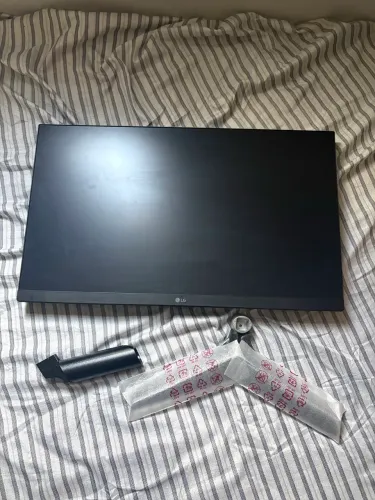 Monitor LG UltraGear 24? 144hz IPS