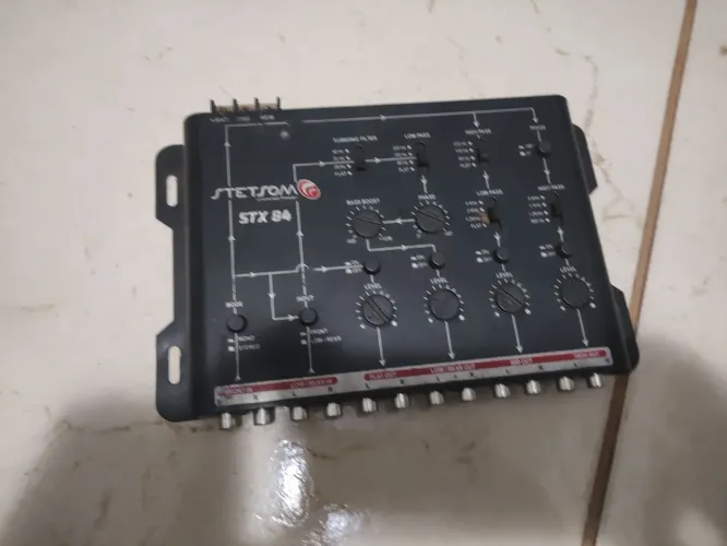 Crossover Stetsom stx84 original pouco uso