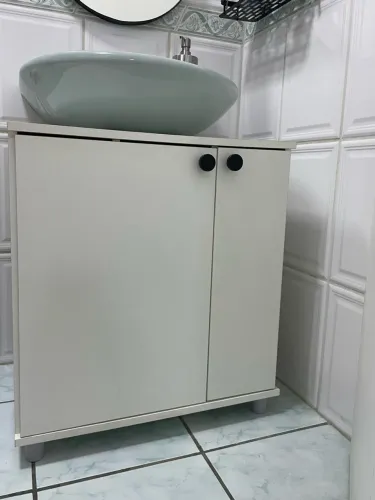 Gabinete banheiro