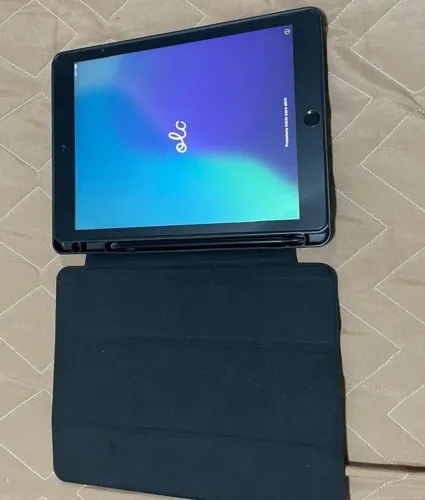 iPad 8
