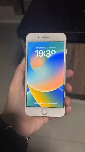 iPhone 8 Plus