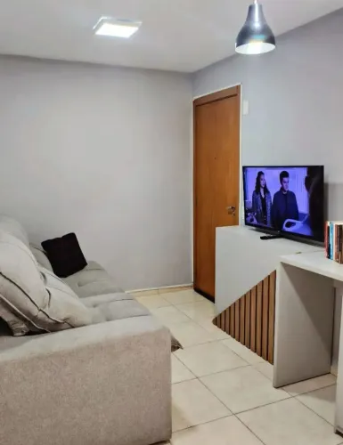 APARTAMENTO SEMI MOBILIADO À VENDA NO CONDOMÍNIO RESIDENCIAL BROMÉLIAS