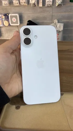 iPhone 16