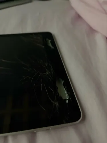 ipad 9 - tela trincada 