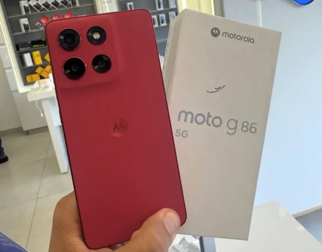 Moto G86 5G NFC 256GB 08GB RAM Cereja Lacrado