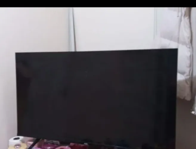 TV AOC ROKU 42