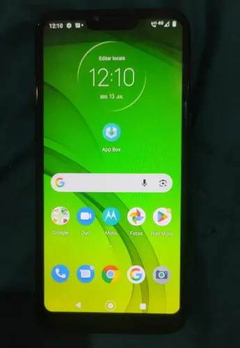 Vendo moto G7 Power em perfeito estado sem Tricos funcionando perfeitamente precinho