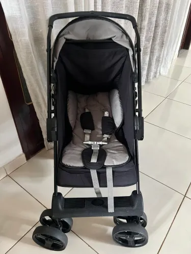 CARRINHO DE BEBÊ