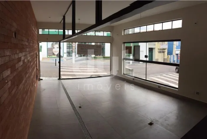 Prédio comercial à venda no Centro de Itatiba/SP