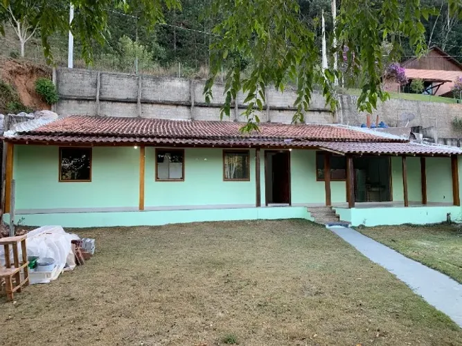 Casa no Condomínio Parque das Águas (Entre PEDRA AZUL & VENDA NOVA DO IMIGRANTE)