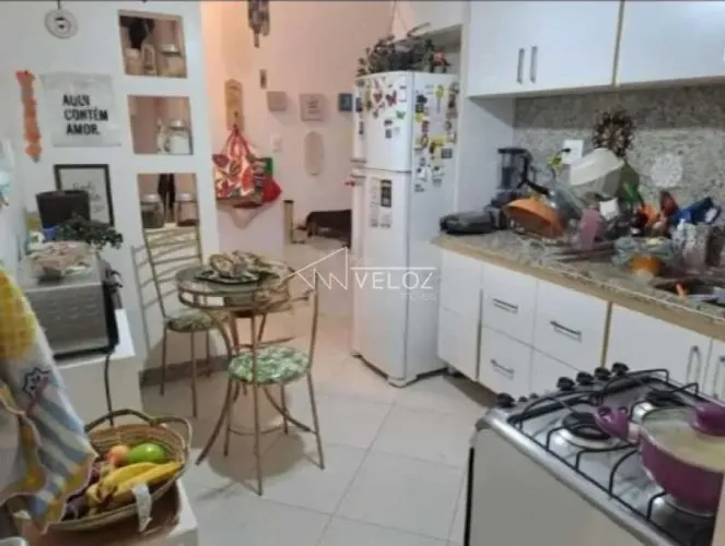 Apartamento - / Residencial / Flamengo