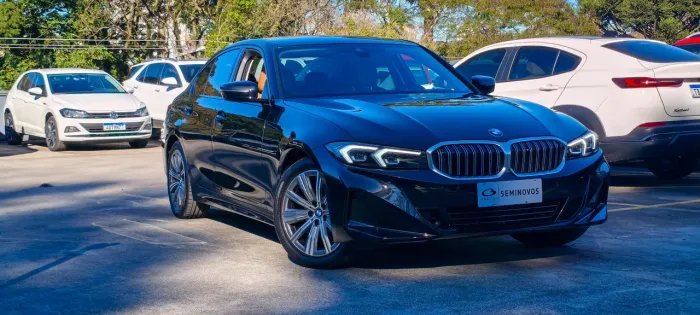 BMW 320I A Modern/sport TB 2.0/a.flex 16V 4P 2023