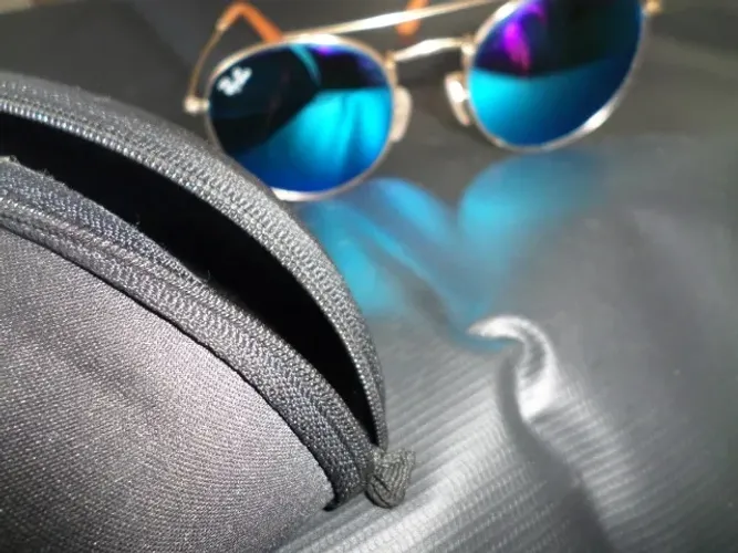 Óculos De Sol Azul Unissex Ray-ban Rb3646 5121 145 Uniss (Usado)