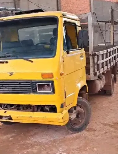 CAMINHÃO 3/4 A VENDA