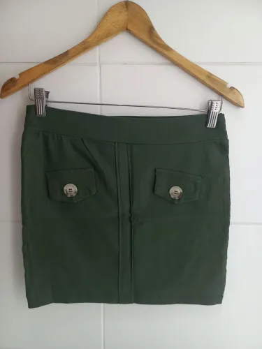 Mini saia verde musgo