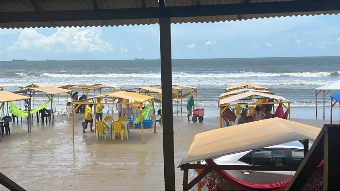 VAGAS DE GARÇOM