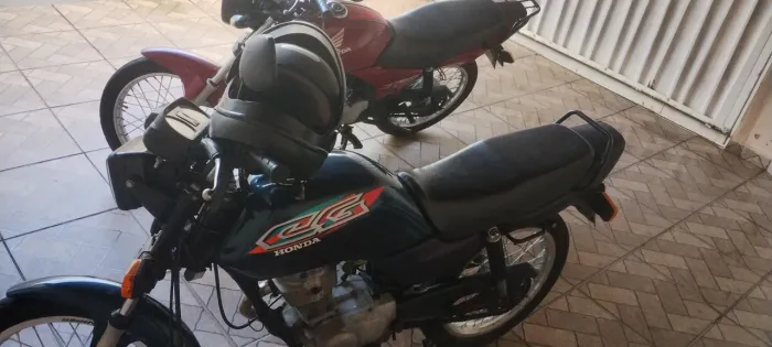 Vendo Titan 99 R$5,700 não faço troca 