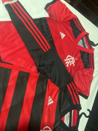 2 Camisas autografadas Flamengo