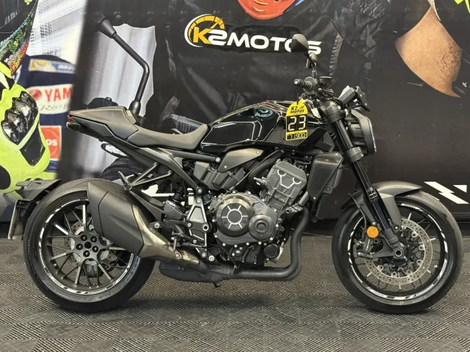 Honda CB 1000R Black Edition 2023 * 12980KMS * Top de linha