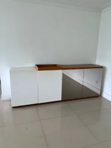 BUFFET APARADOR MDF E ESPELHO - LINDO, PRONTO PARA SUA SALA