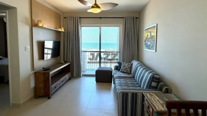 Apartamento Beira-Mar à Venda ou Locação no Jardim Real - Porteira Fechada