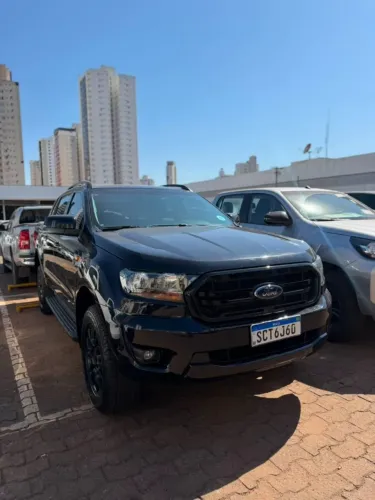 Ford Ranger Black 2.2 4X2 CD Diesel AUT 2023