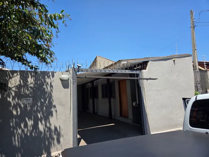 aluguel casa jardim nazareth. 1500 mais iptu 170