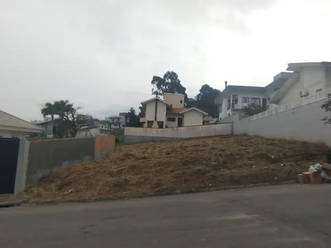 Terreno à venda Pedra Branca