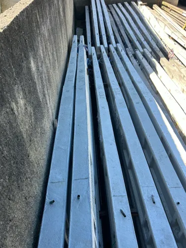 Kit poste padrão celesc, poste fibra e concreto e serviços de Munck