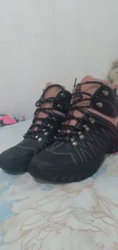 bota feminina nova
