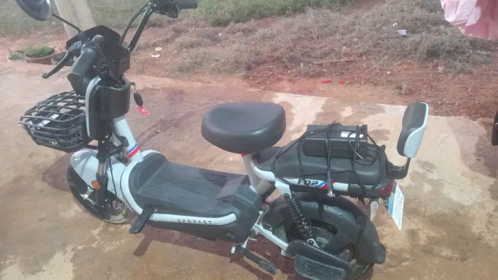 Scooter eletricas ufofast na garantia nem 10 dias de uso valor 5.300