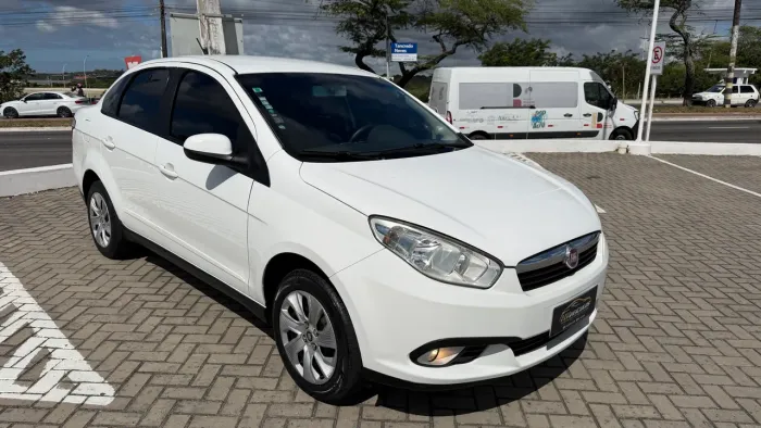 Fiat Grand Siena Attrac. 1.4 EVO F.flex 8V 2016