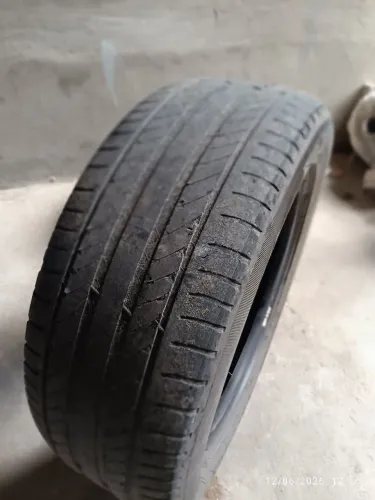 Pneu Michelin 205/55/R16