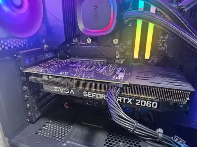 Placa de Vídeo RTX2060 ULTRA