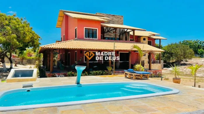 Casa em Aracati 447,40 m² | Porteira Fechada | 4 Suítes