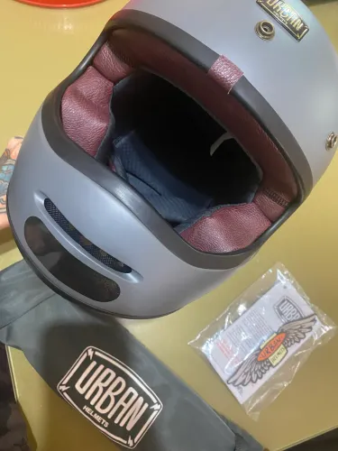 Capacete Custom Urban Helmets