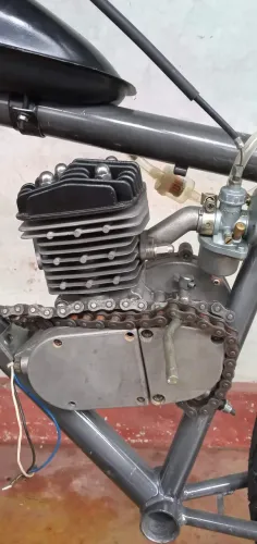 Vendo motor Motorizada 80cc zerado 