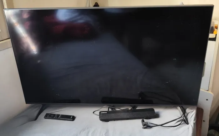 Smart TV Samsung 43" - Crystal 4k - com problema na tela (parou de funcionar)
