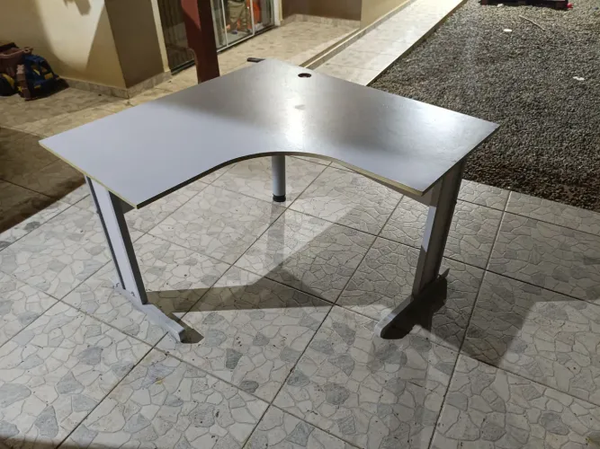 Mesa em L 1,20 x 1,20 m - Home Office / Escritório