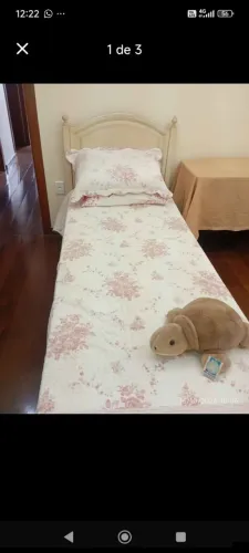 Cama de solteiro com colchão