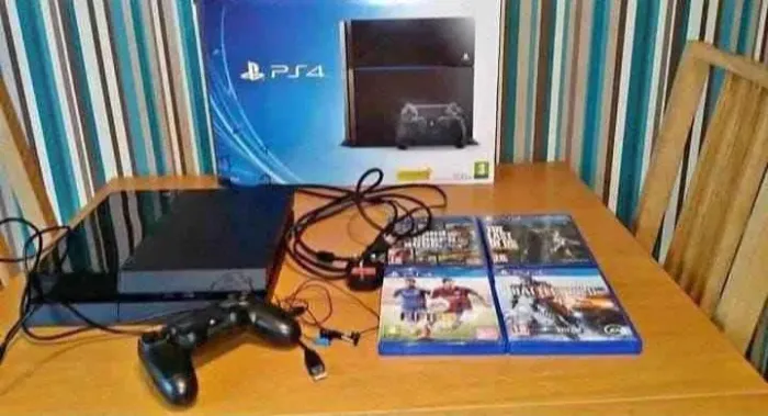PS4 500GB
