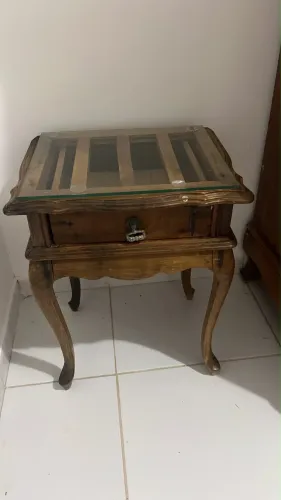 Mesinha de Cabeceira de madeira antiga