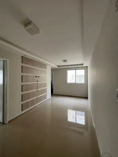 Apartamento reformado com 2 quartos pra locação no Recanto das Palmeiras