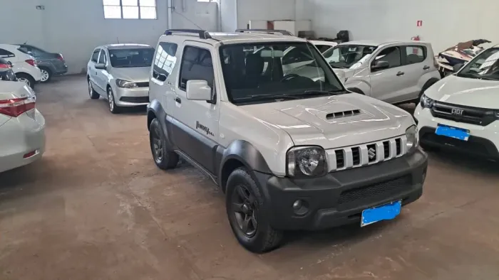 Suzuki Jimny 4S 1.3 16V 2015
